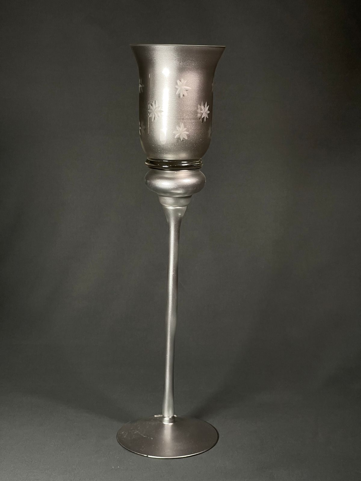 Ваза декоративная на ножкеАффари со звездами 