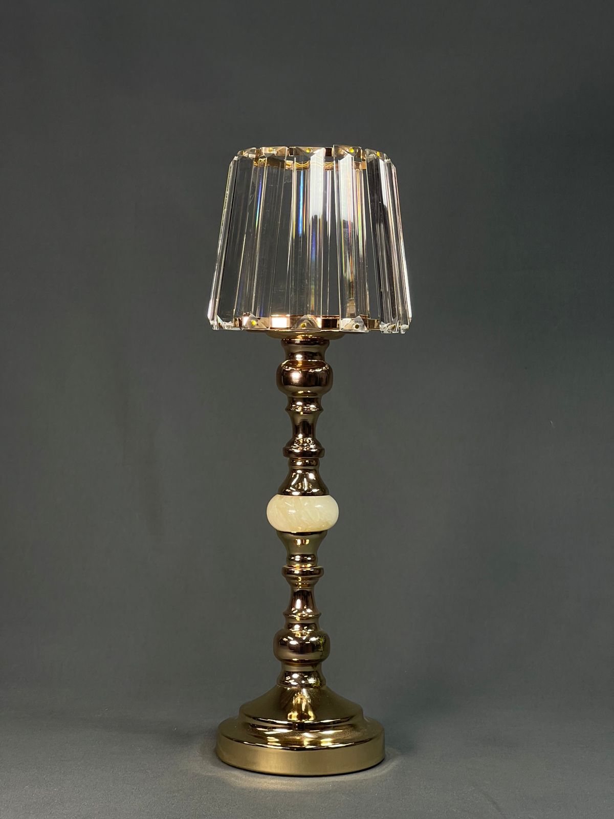 Подсвечник (б)