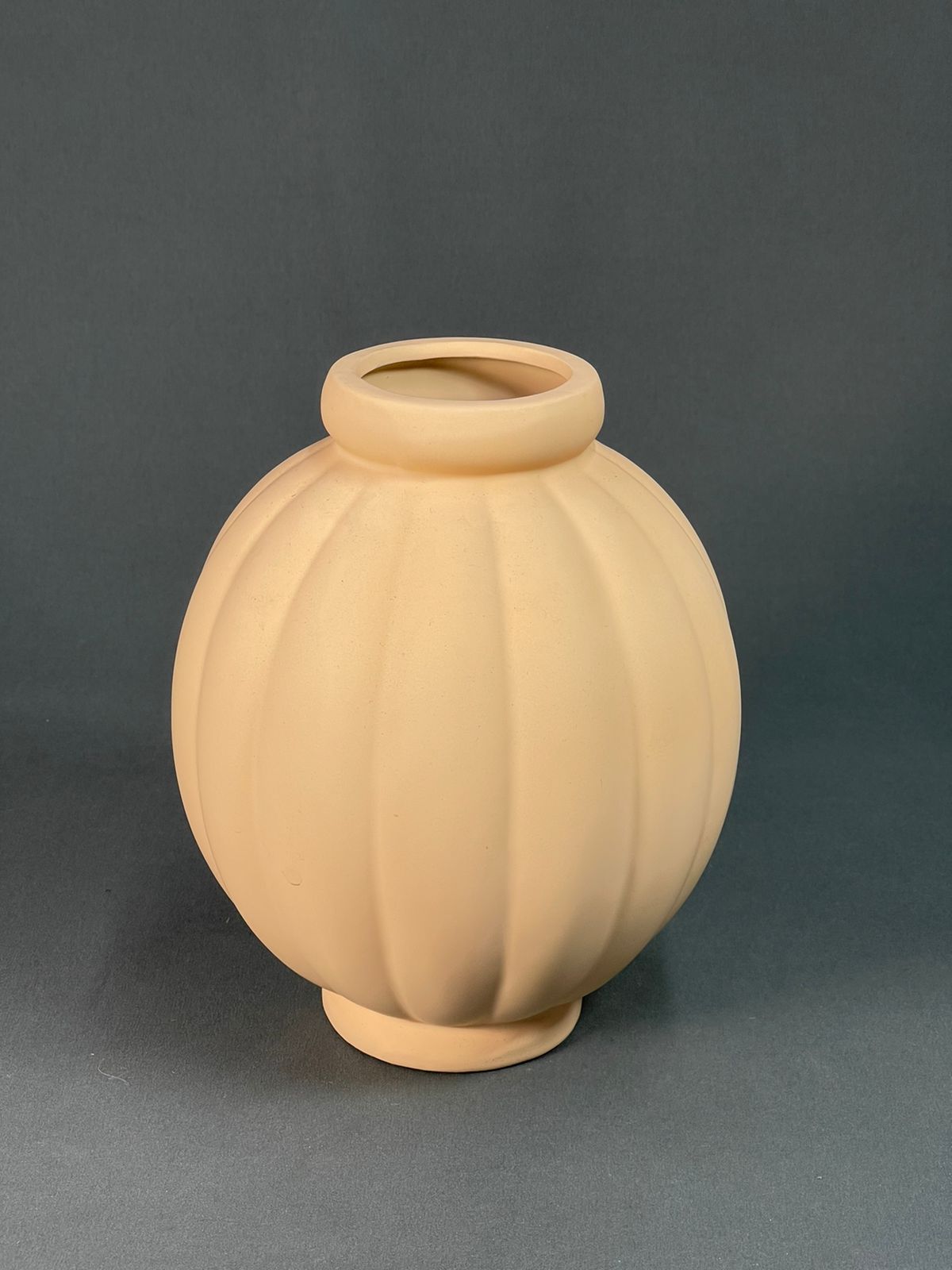 Ваза Круглая 16*7*20