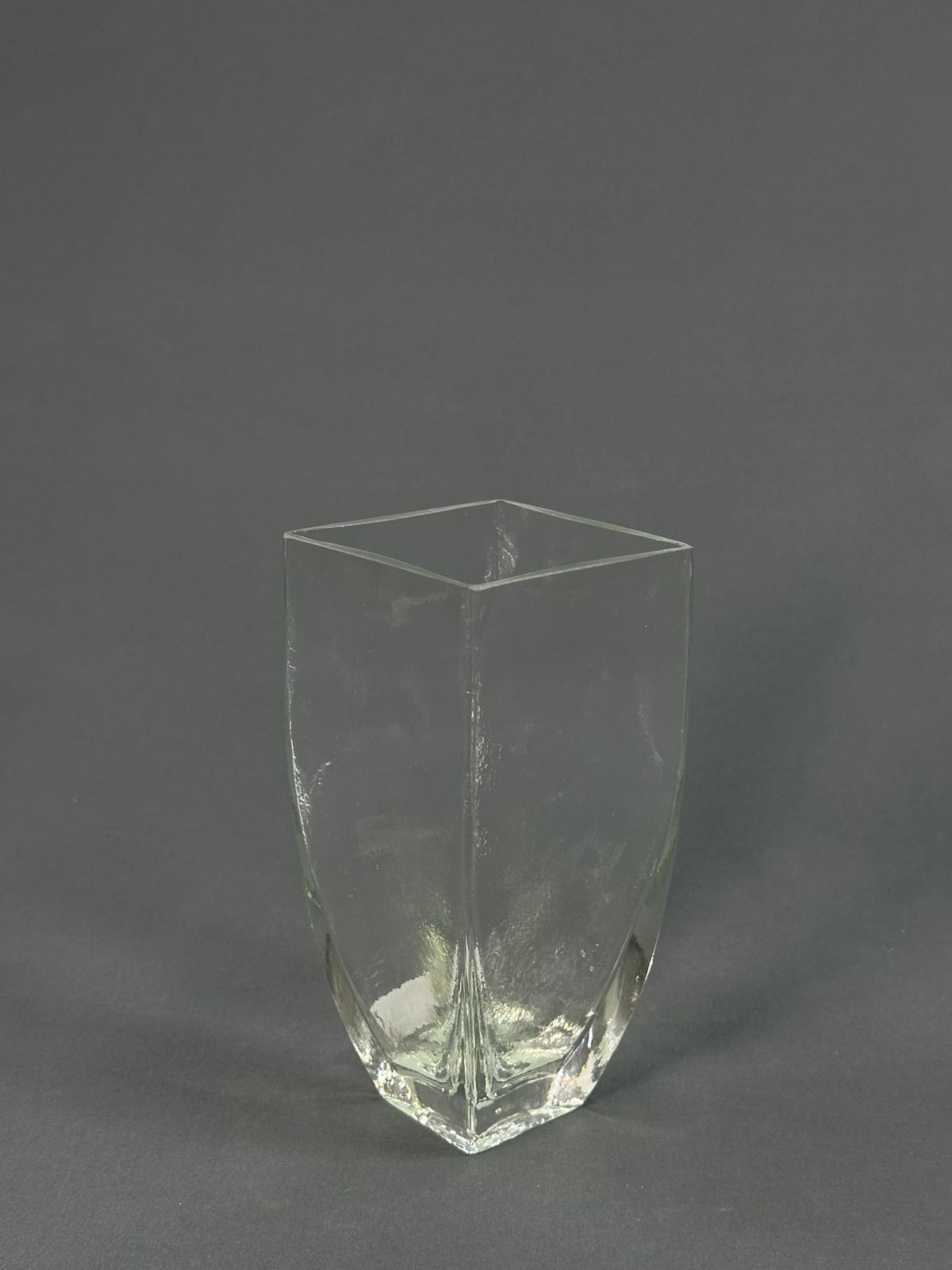 Ваза четырехгранная Квартет