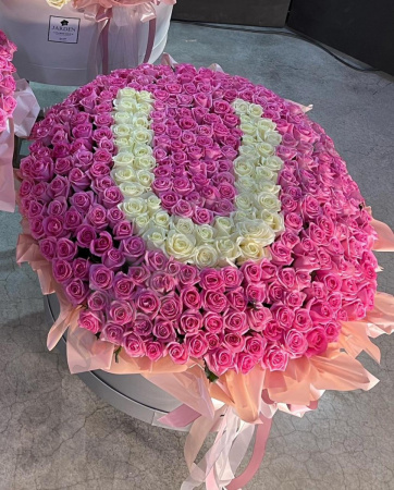Мега - композиция № 7 (333 розы)