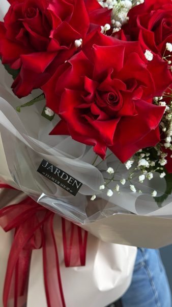 Моно-букет из красной розы (7шт)