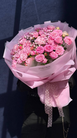 Моно-букет из кустовых роз (11шт)