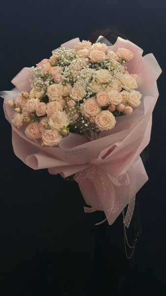 Моно-букет из кустовых роз №2 (11шт)