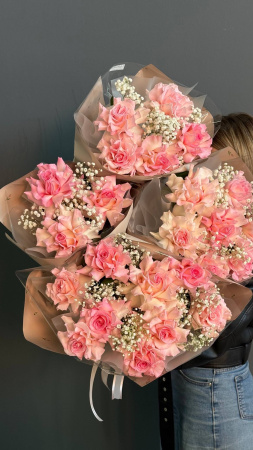 Моно-букет из розовой розы (5шт)