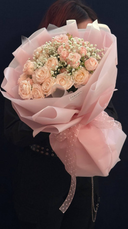 Моно-букет из кустовых роз №2 (5шт)